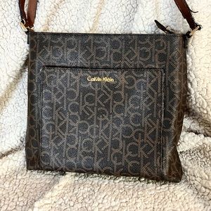 Calvin Klein purse with adjustable crossbody strap